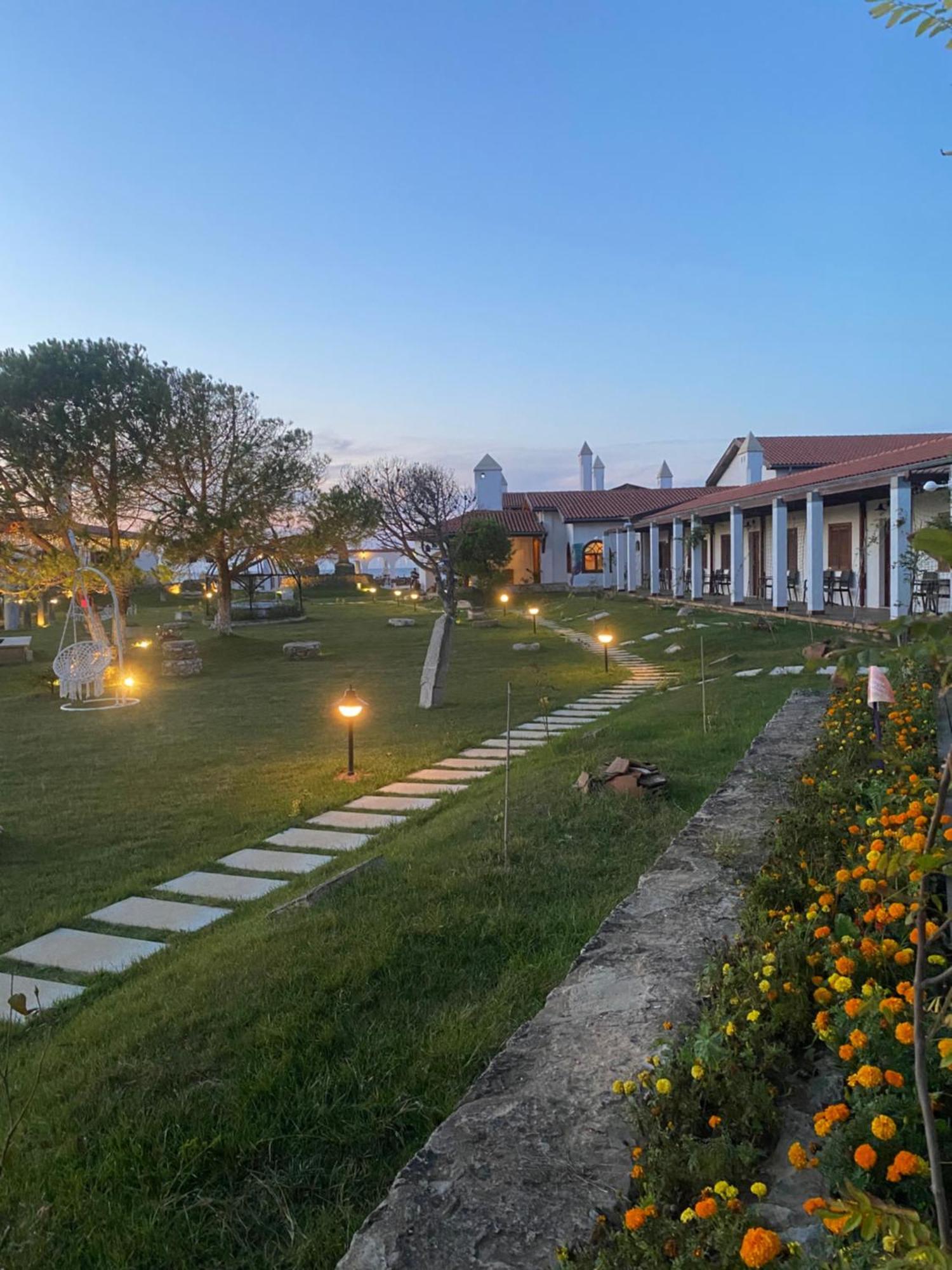 Tarihi Kumbaba Otel Ağva Esterno foto